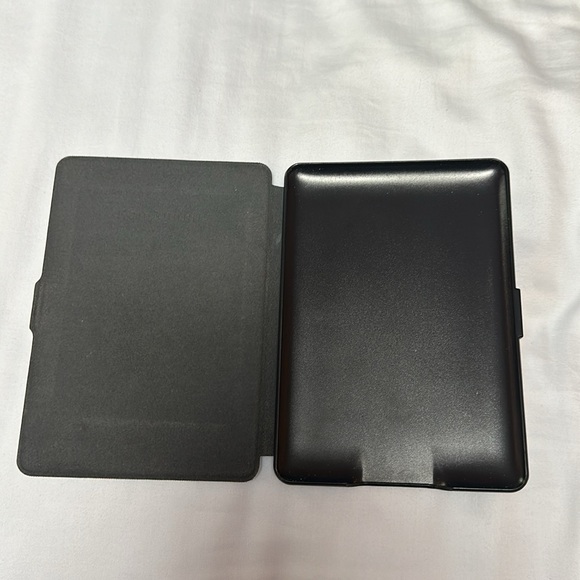 Kindle Case - Picture 2 of 4